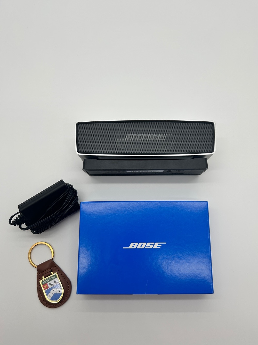 New Bose SoundLink Mini II Bluetooth Speaker - Silver (Open Box).